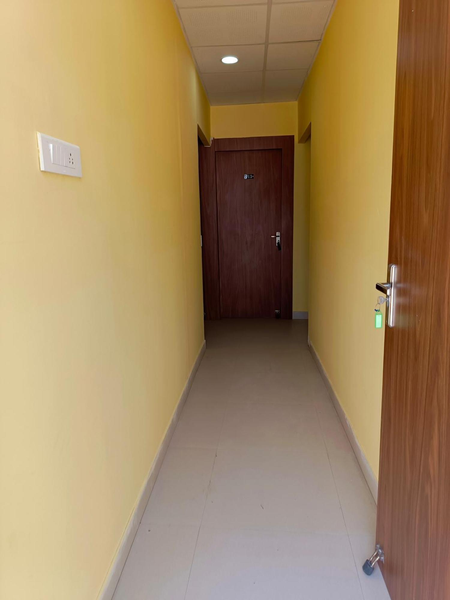 Hotel Sm Residency à Bhubaneswar Extérieur photo