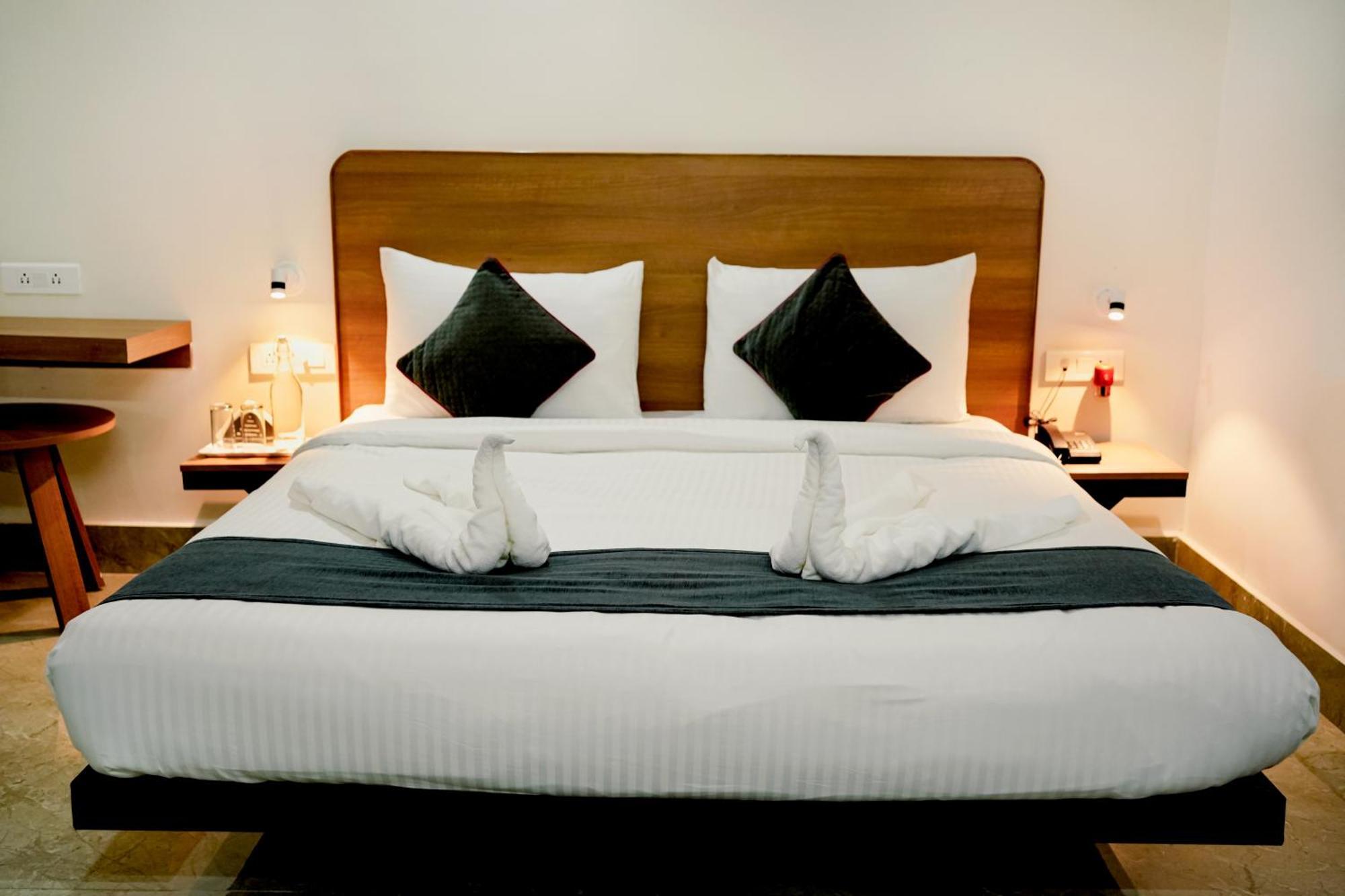Hotel Sm Residency à Bhubaneswar Extérieur photo